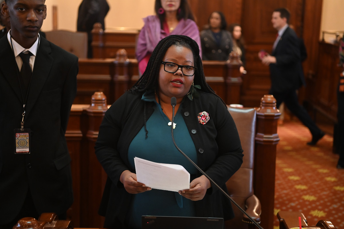 Collins: Birth Equity plan is vital for Illinois residents