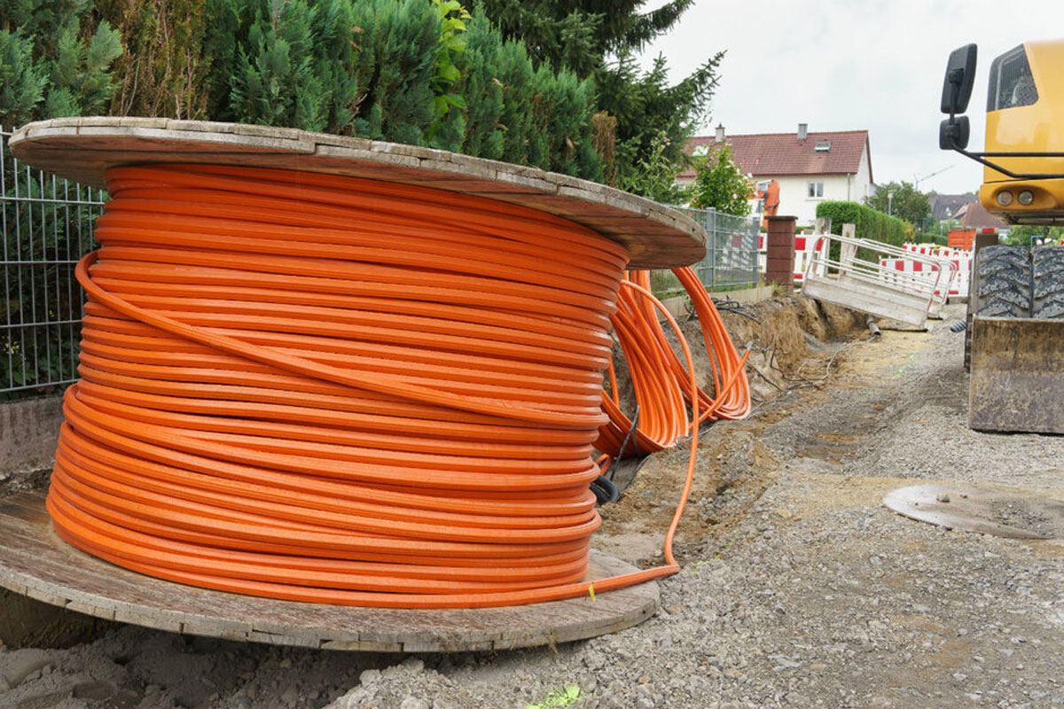 broadband cable 120320