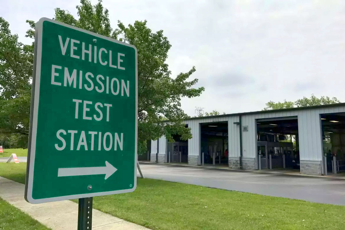 Vehicle emissions testing station