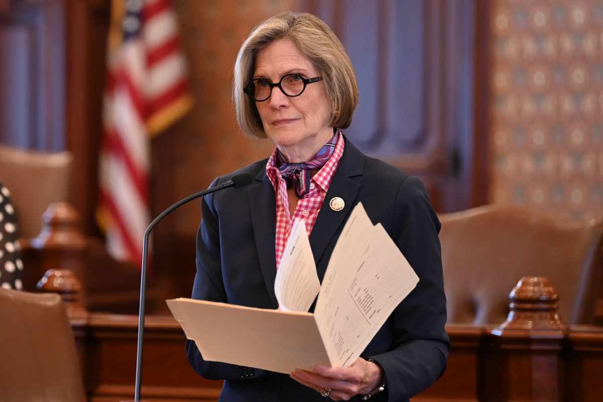 Sen. Glowiak Hilton