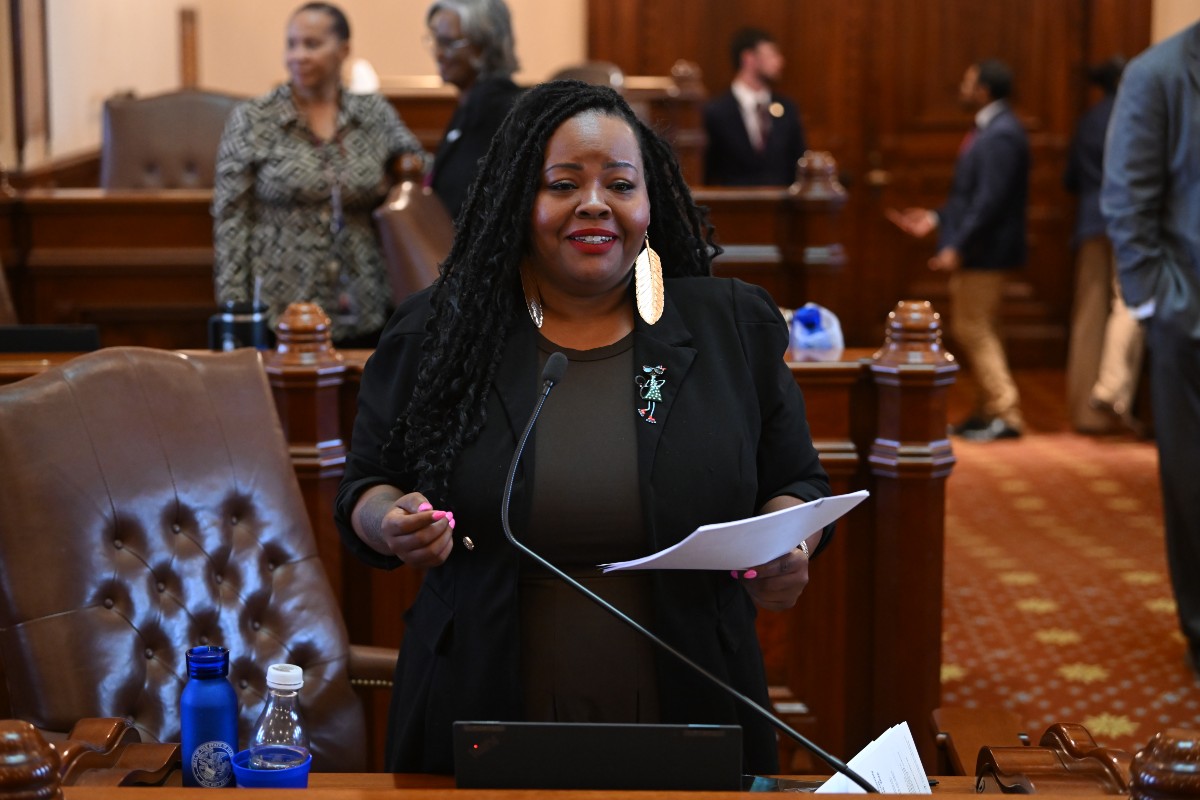 State Senator Lakesia Collins speaks on the Senate floor