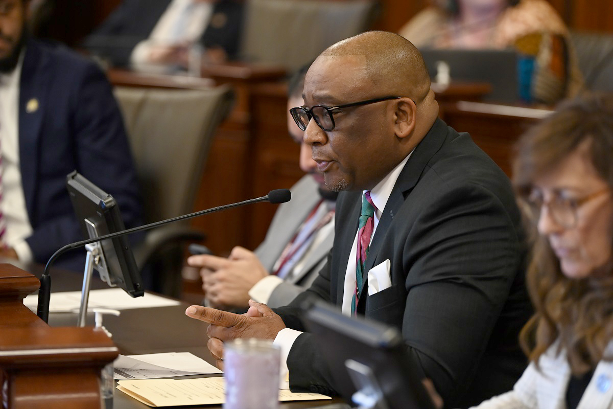 (Photo) Sen. Belt speaks during a committee hearing